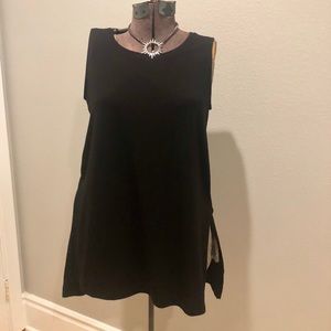 Athleta Sleeveless Top